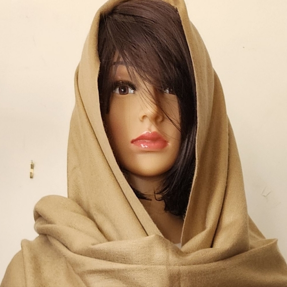 Kennith Cole Reaction Wrap Cashmere - Picture 2 of 5